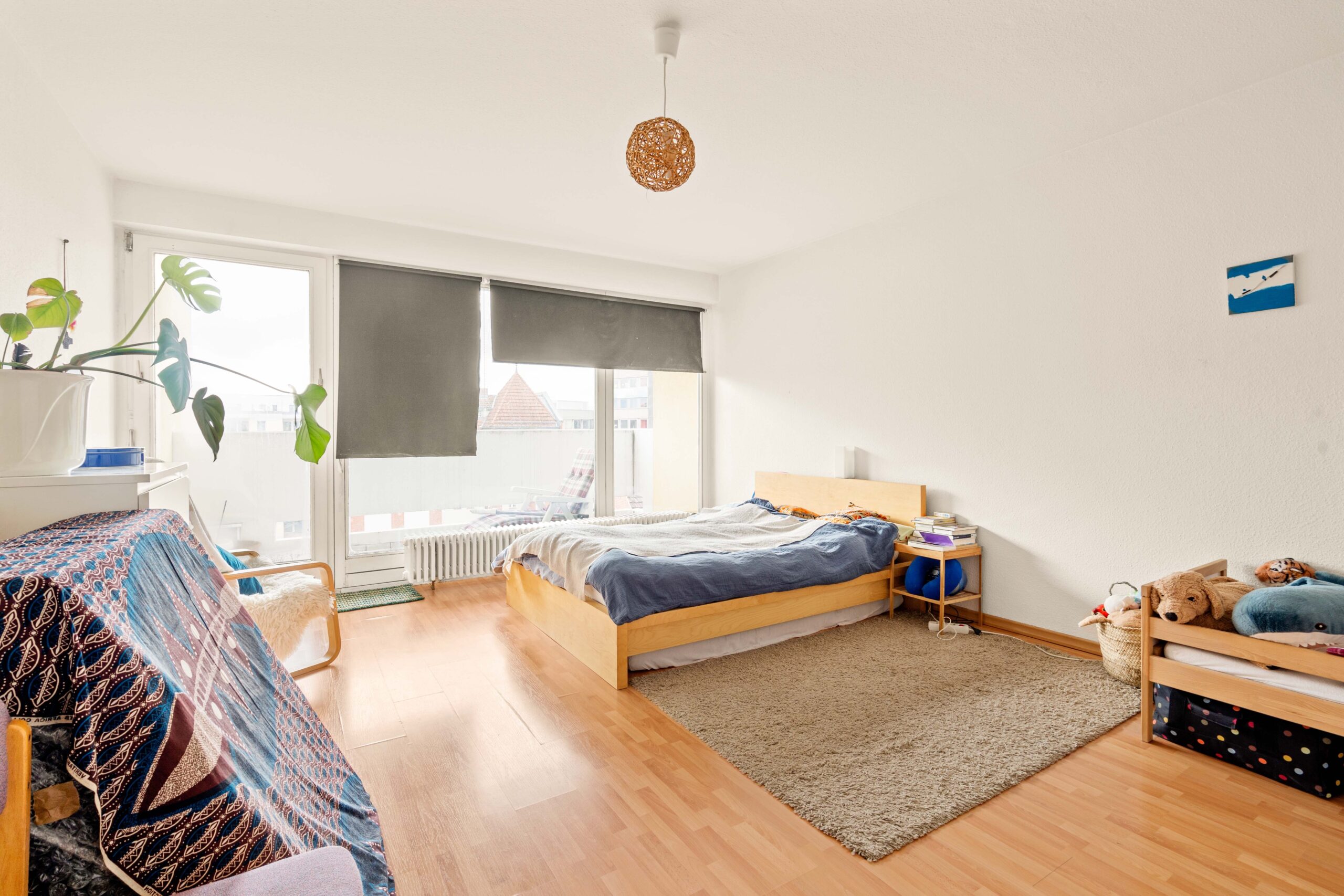 Schlafzimmer mit Balkon