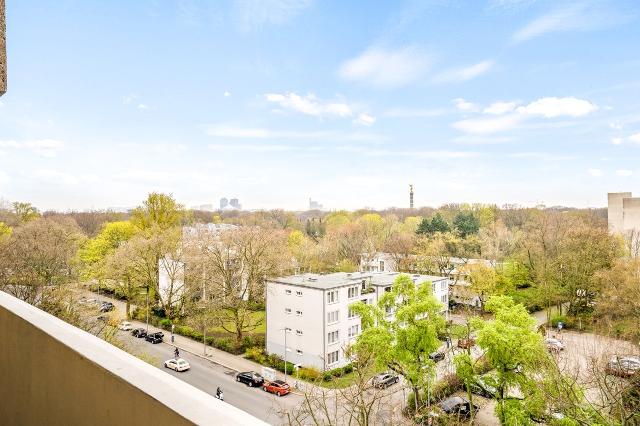 Rarität im Hansaviertel! – mit Loggia & Ausblick – bezugsfrei