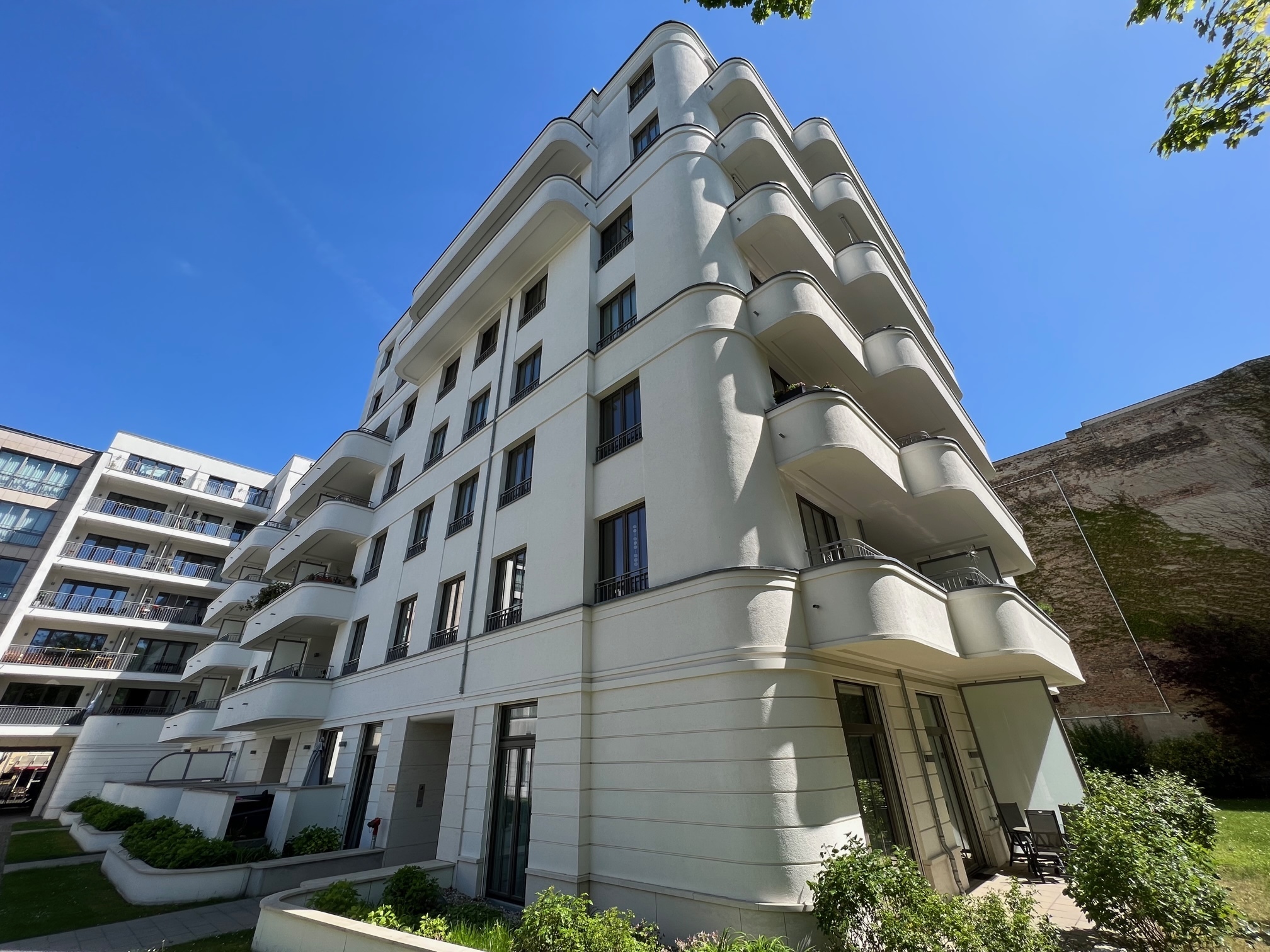 Moderne & lichtdurchflutete 3-Zimmerwohnung mit großer Terrasse in Toplage